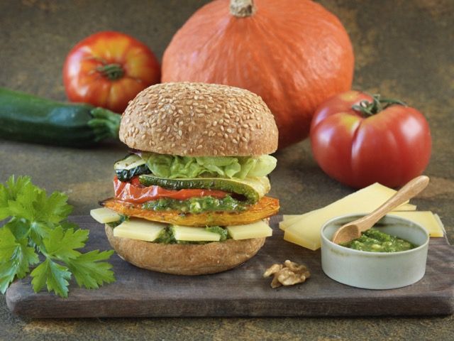 Burger aux légumes grillés et au comté mûr AOP